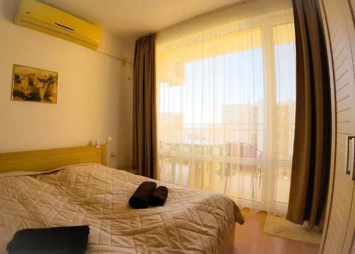 Апартаменти William's - Sixth Large