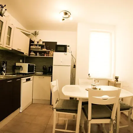 Apartment William's - Sixth Large *